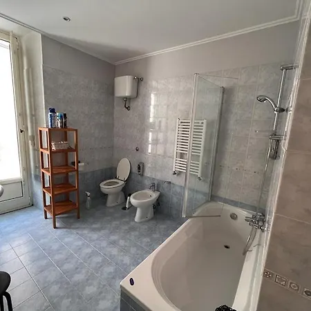 San Gennaro -vomero Apartament *