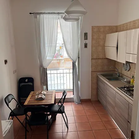 San Gennaro -vomero Apartament Neapol